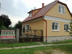 Békaváros Házikó borítóképe