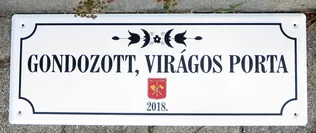 Gondozott, Virágos Porta borítóképe