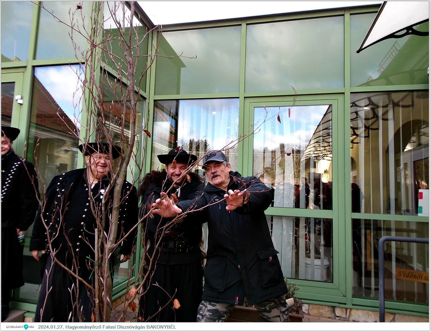 Fotók, Útirány.hu