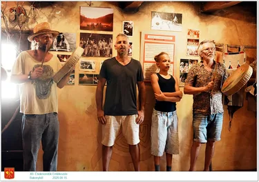 XII. ÉNEKMONDÓK EMLÉKEZETE
