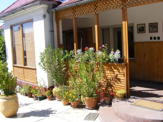 'Vándordiák Vendégház' cikk borítóképe