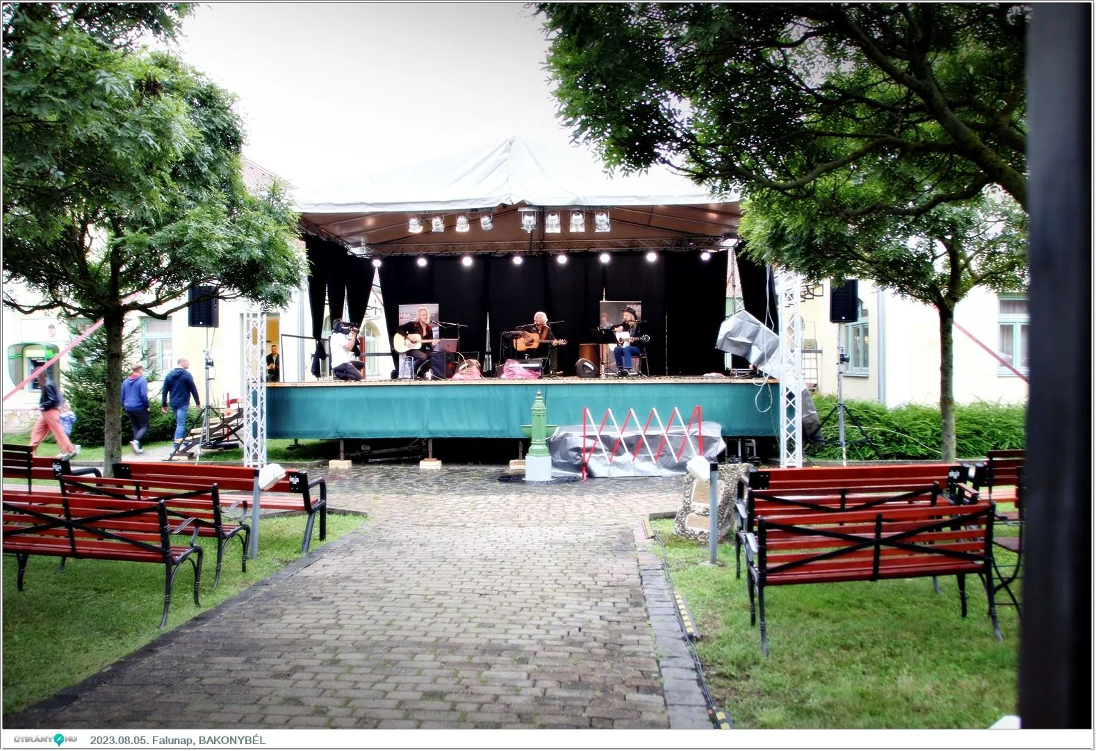 Fotók, Útirány.hu