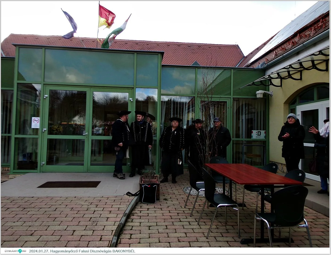 Fotók, Útirány.hu