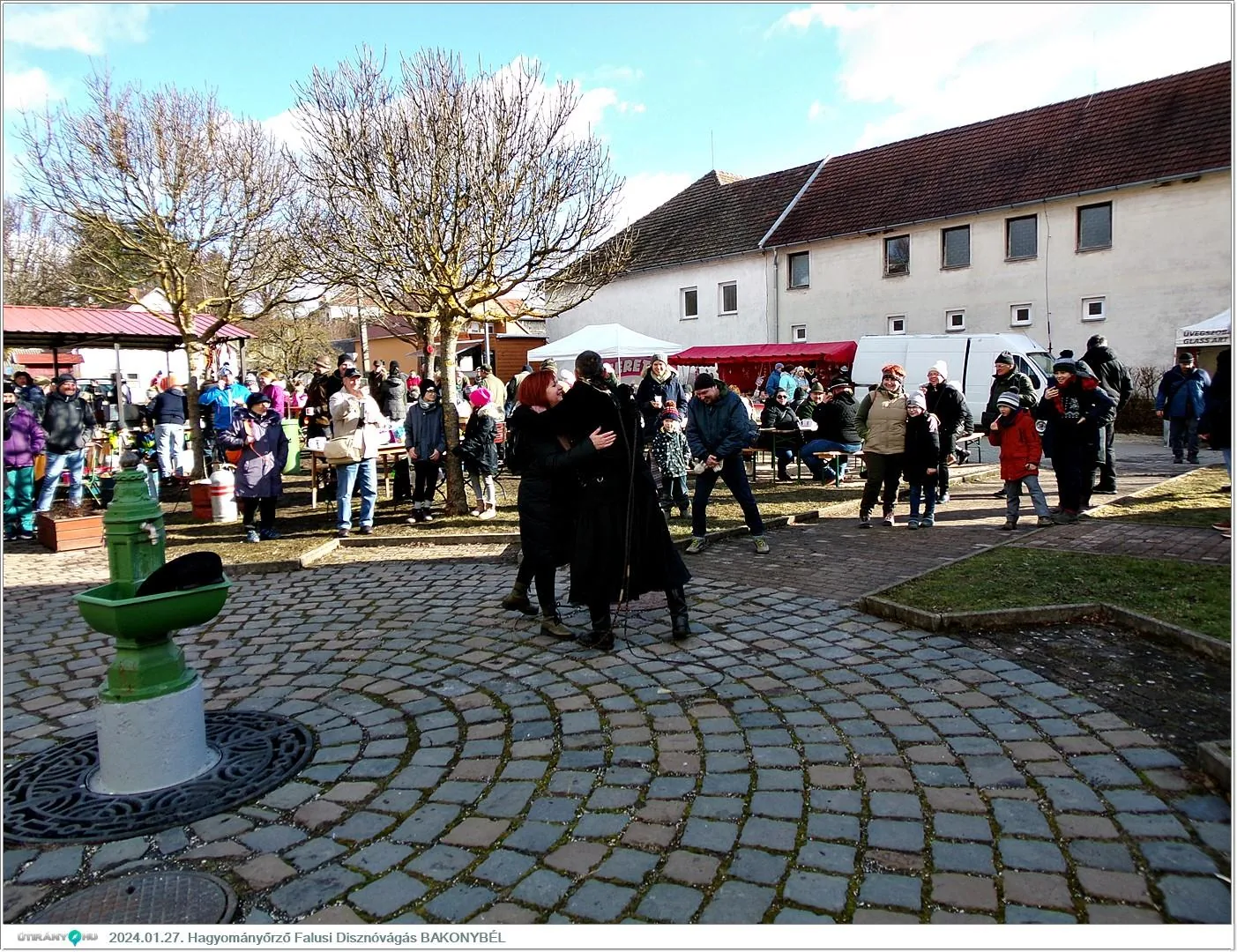 Fotók, Útirány.hu