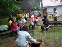 Borostyán Nyugdíjas Klub borítóképe