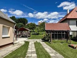 Bakonybél Apartmanház borítóképe