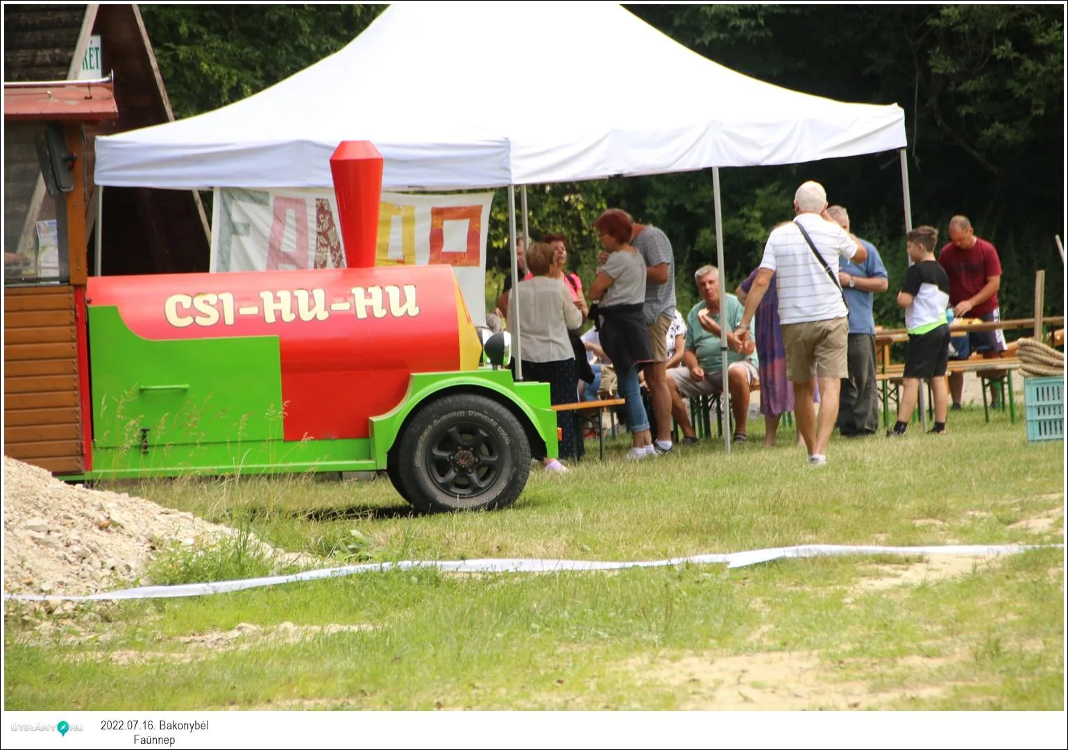 Fotók, Útirány.hu: