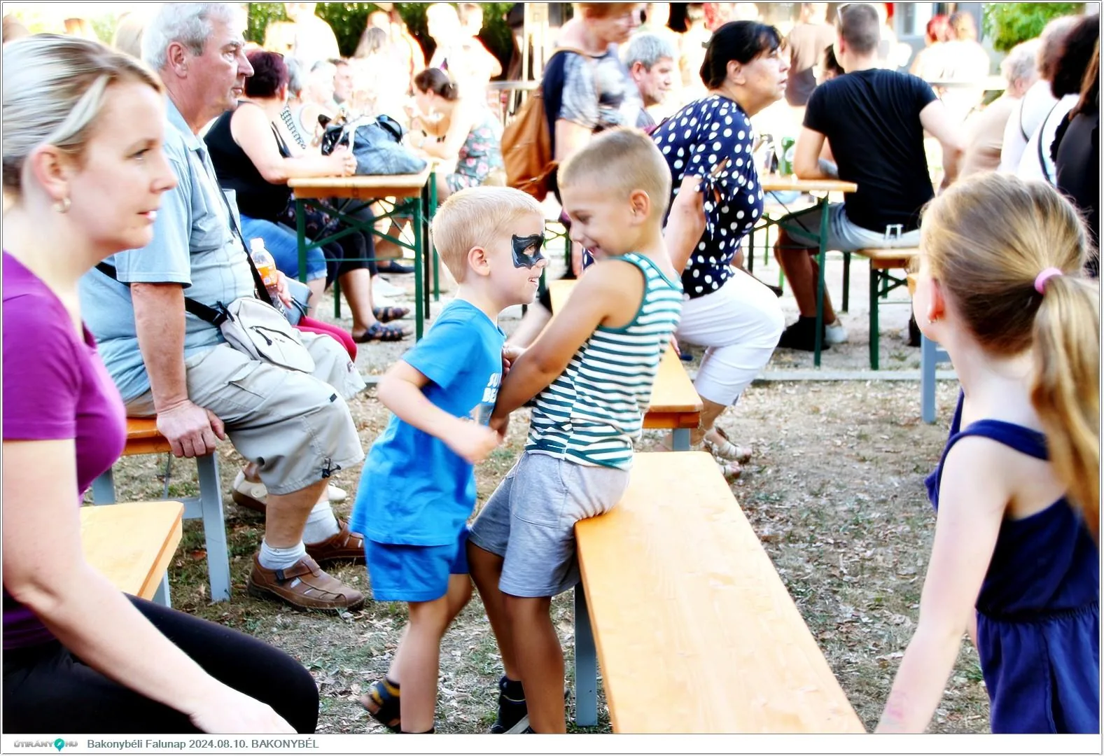 Fotók, Útirány.hu