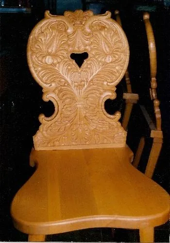 'Ifj. Polgár István - bútorasztalos' cikk borítóképe