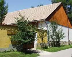 BFNPI Erdőismereti Okatatóbázis és Kismesterségek Háza borítóképe