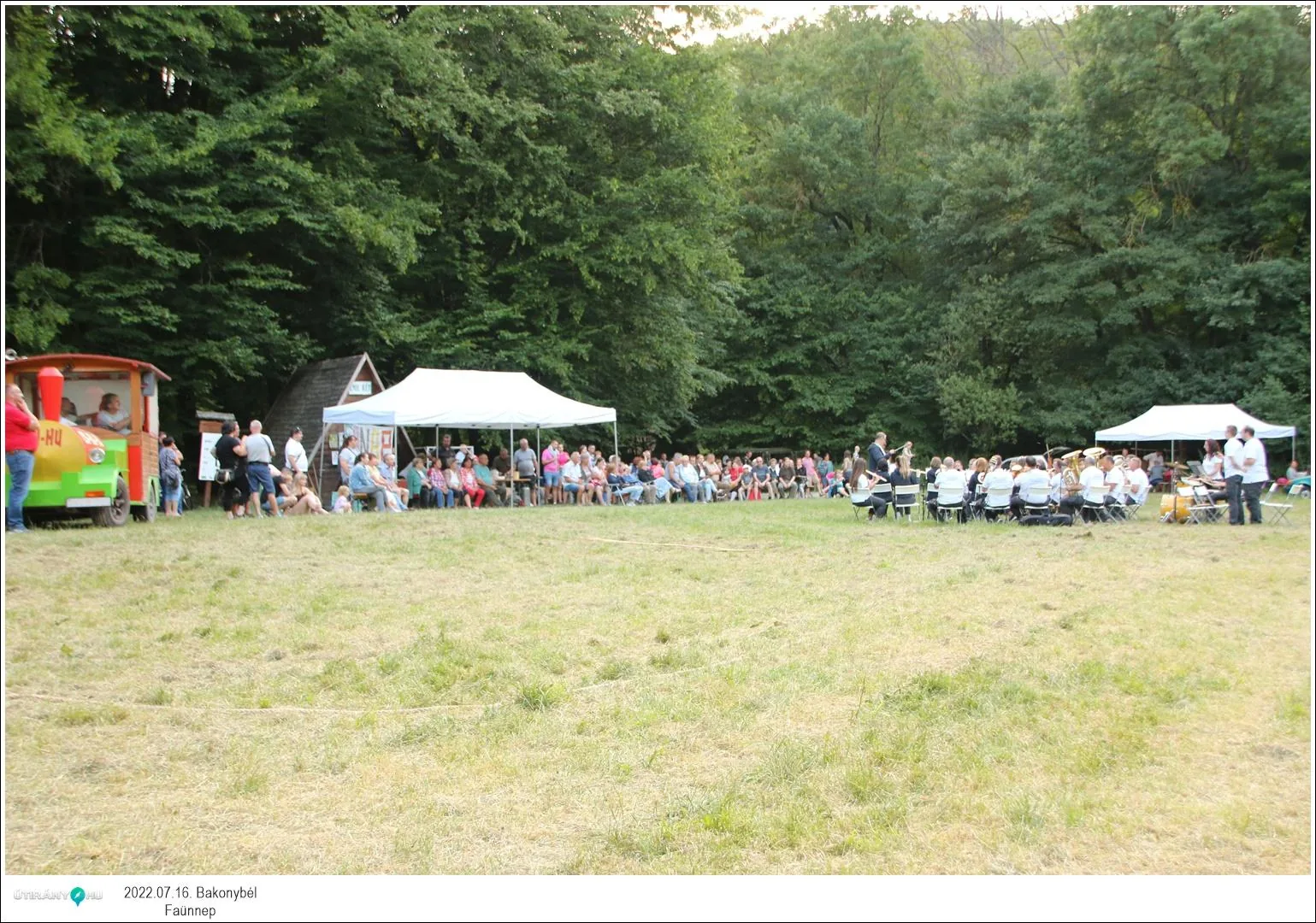 Fotók, Útirány.hu: