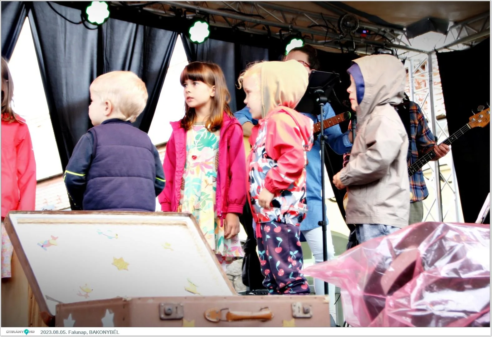 Fotók, Útirány.hu