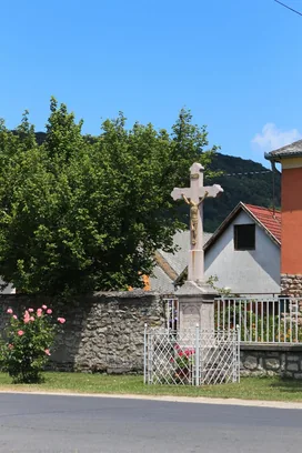 Bakonybéli Keresztek borítóképe