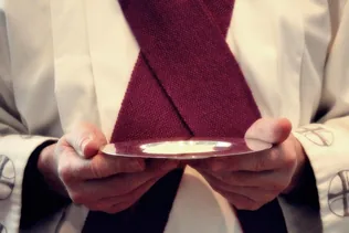 Ünnepi liturgia borítóképe