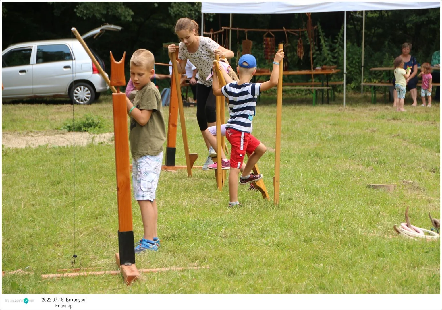 Fotók, Útirány.hu: